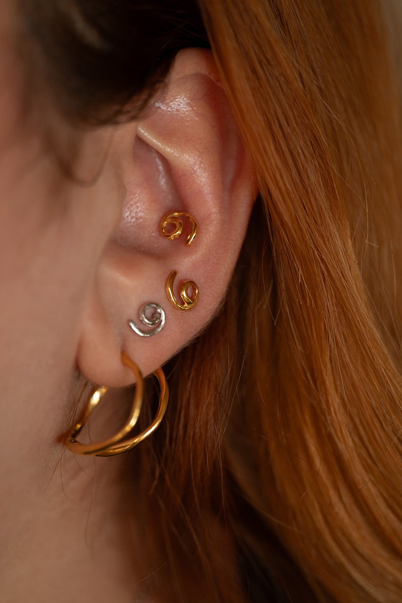 Roi Charm 2026 Stud Earrings