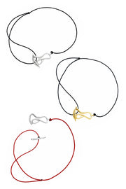 KAKURU Jewelry / Calma Charm 2023 Thread Bracelet